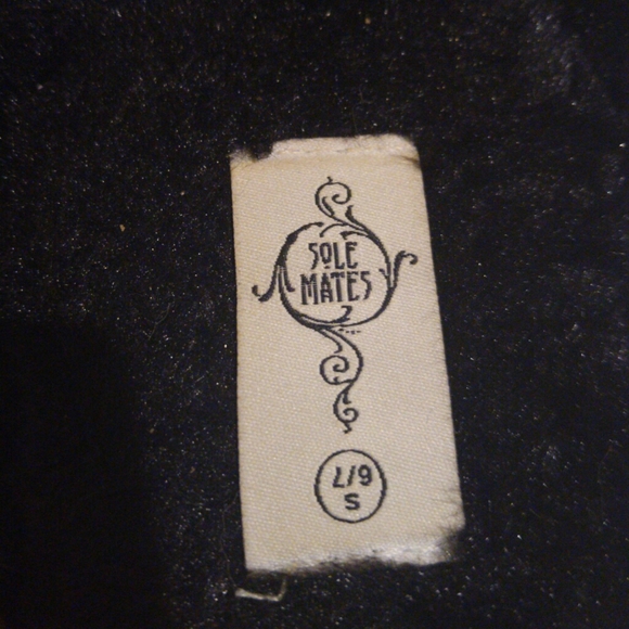 Sole Mates Black Faux Fur Slide Slippers size S (6/7) - Picture 3 of 4